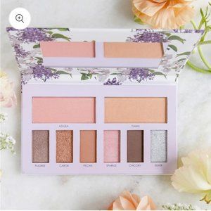 Seraphine Botanicals Sakura + Sage Vegan Eyeshadow & Blush Palette NIB